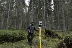 Terrestrial laser scanner in a forest